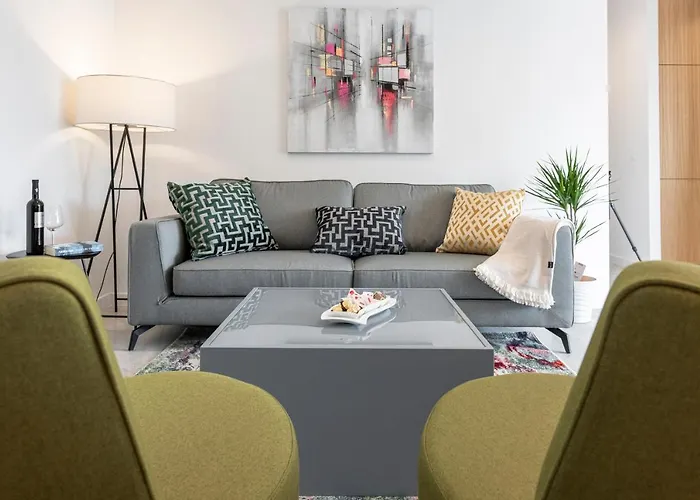 Luxury Mazza -michaela Ragusa