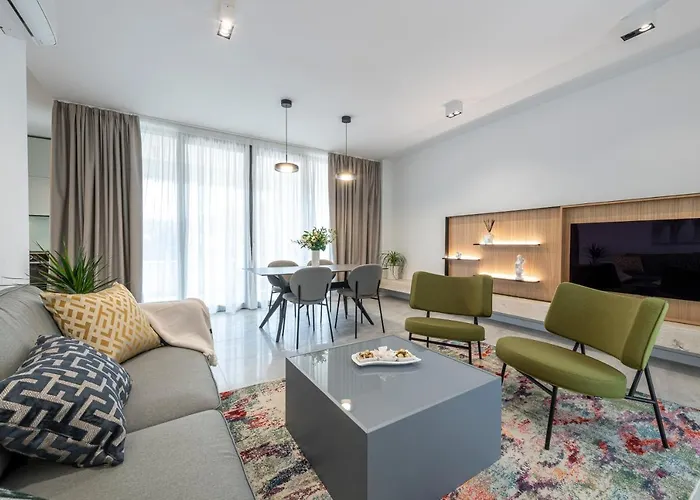 Luxury Mazza -michaela Апартаменты *