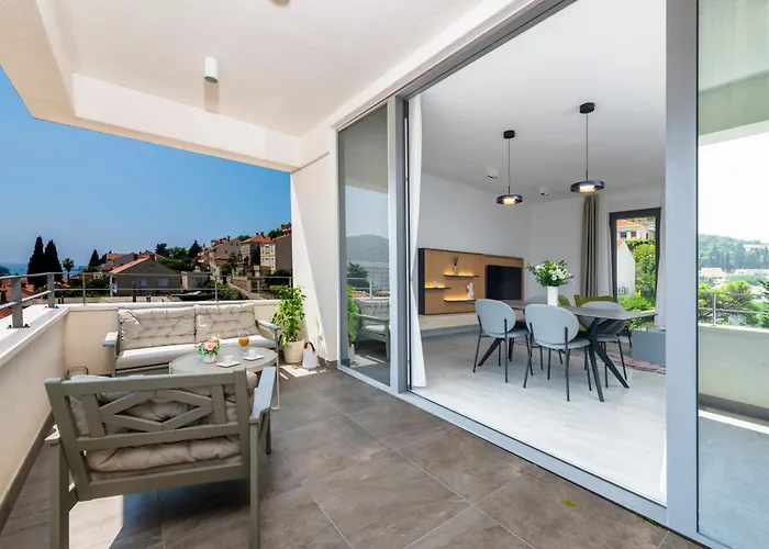 Luxury Mazza -michaela *